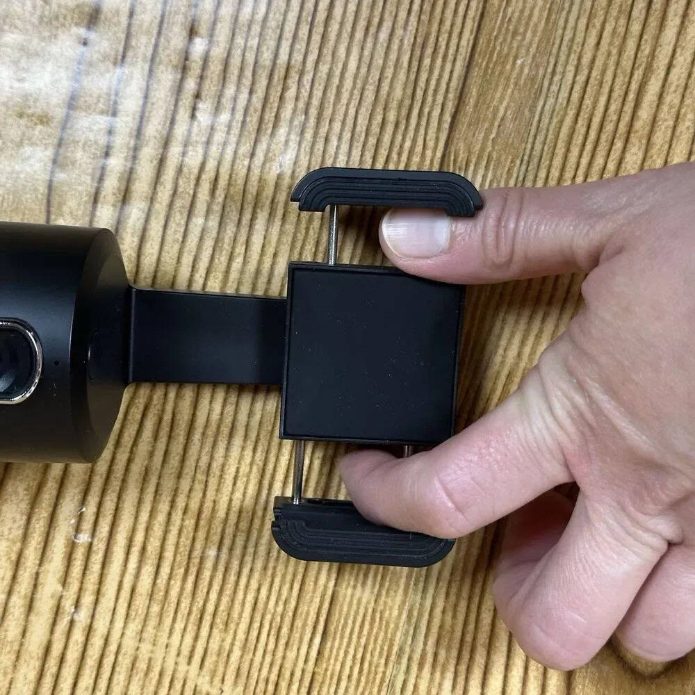 360° Auto‎ Face Tracking Phone Holder – Rechargeable